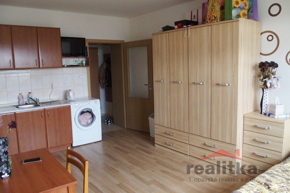 Pronájem byt 1+kk - Olbrichova, Opava, 30 m² - 2