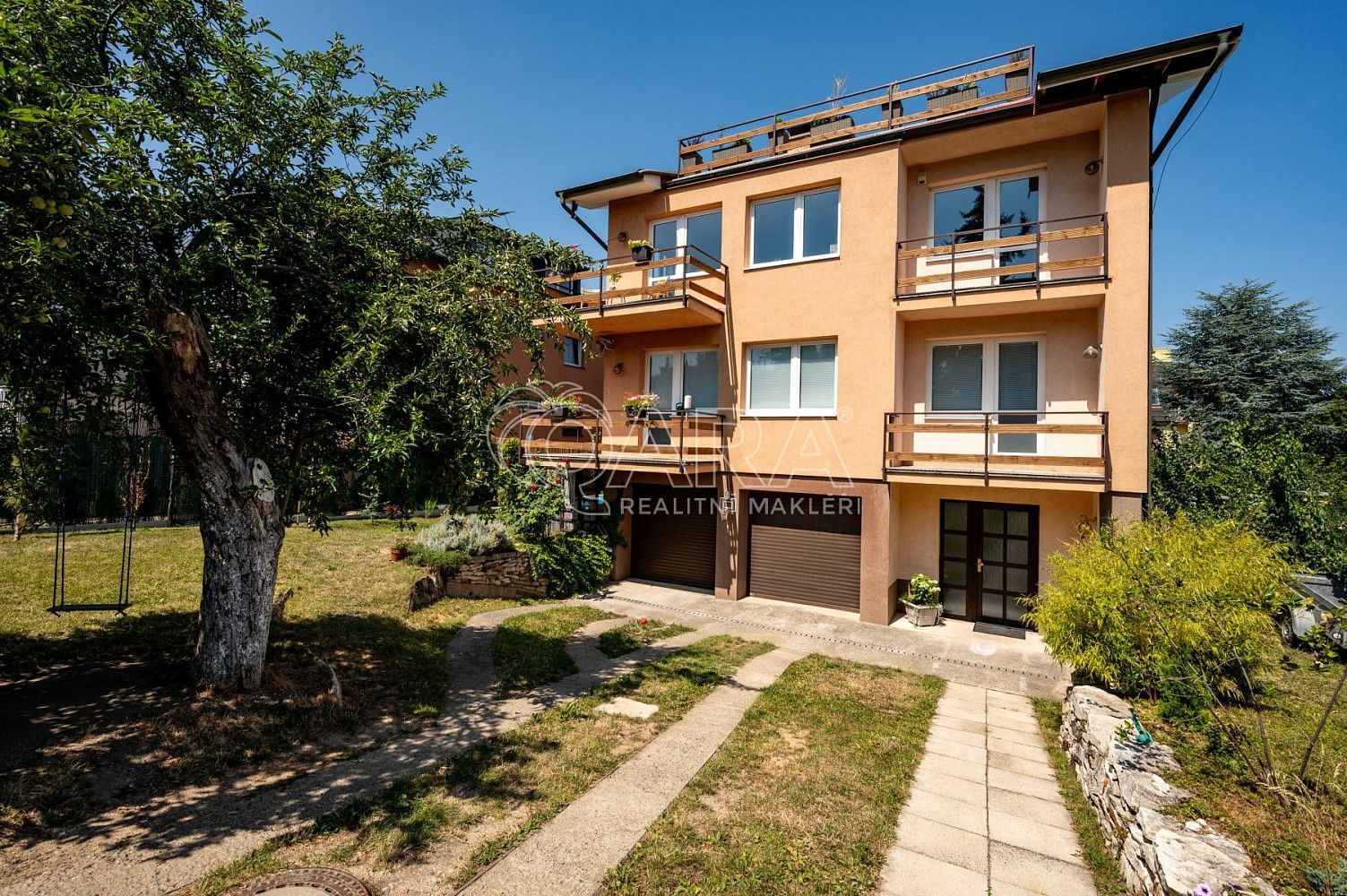 Rodinné domy, Loutkářská, Praha 6 - Břevnov, 431 m² - 2