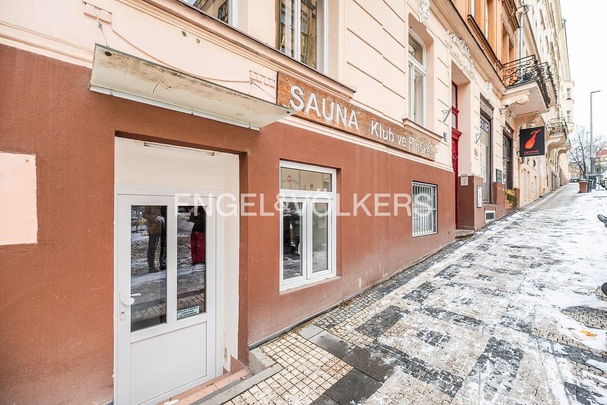 Pronájem obchodní prostory - Finská 578, Praha, 181 m²