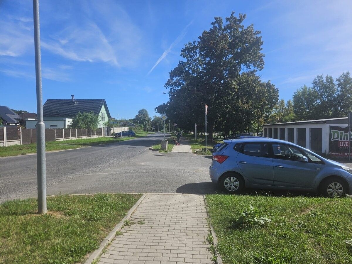 Pronájem ostatní - Milovice nad Labem, 289 23