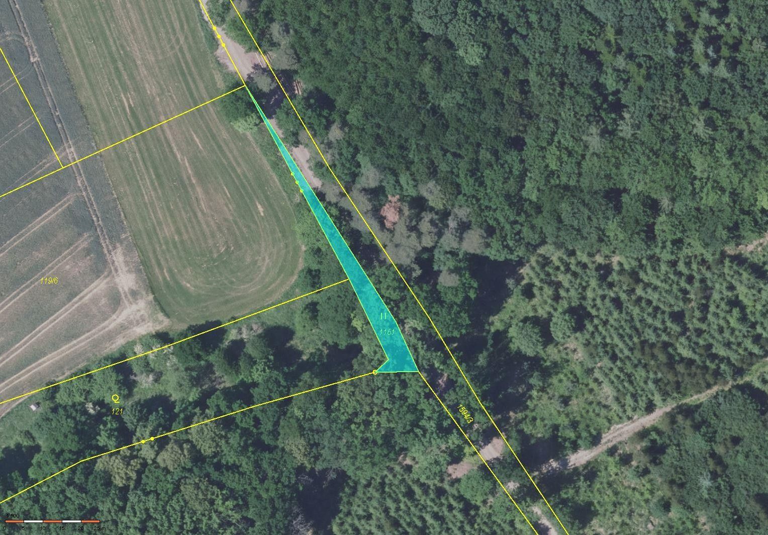 Louky, Líštěnec, Bystřice, 327 m²