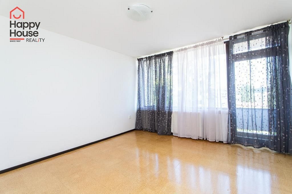 Pronájem byt 6+kk a více - Praha - Podolí, okres Praha 4, Hlavní město Praha, 240 m² - 5