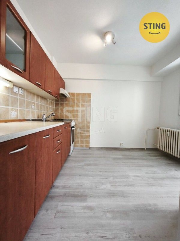 Byty, Ostrava, 700 30