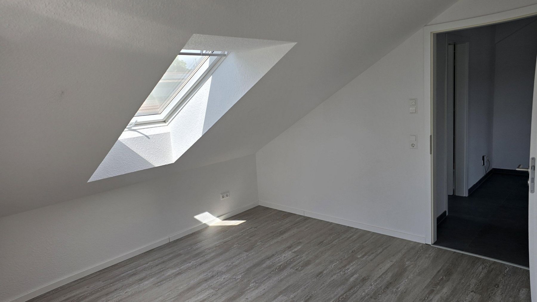 Pronájem byt 2+1 - , Bádensko-Württembersko, 62 m² - 5