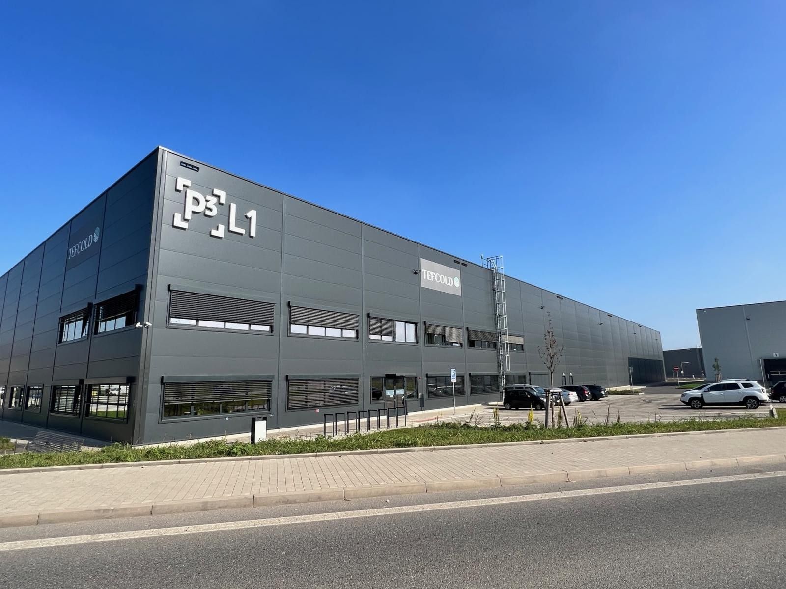 Sklady, Vítkovice, 9 827 m² - 1