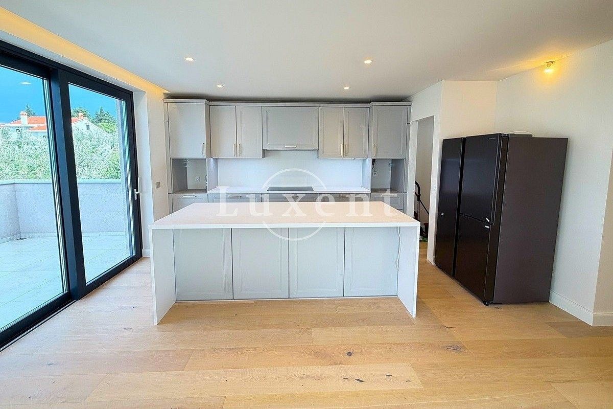 Rodinný dům · 246 m² · Diklo, Chorvatsko - 3