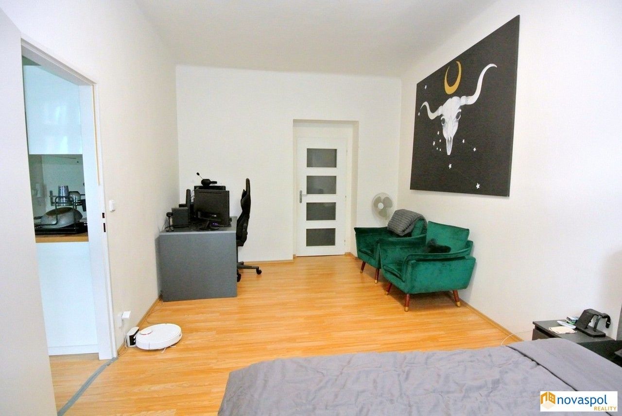 Pronájem byt 2+kk - Svatoslavova, Praha, 43 m² - 5