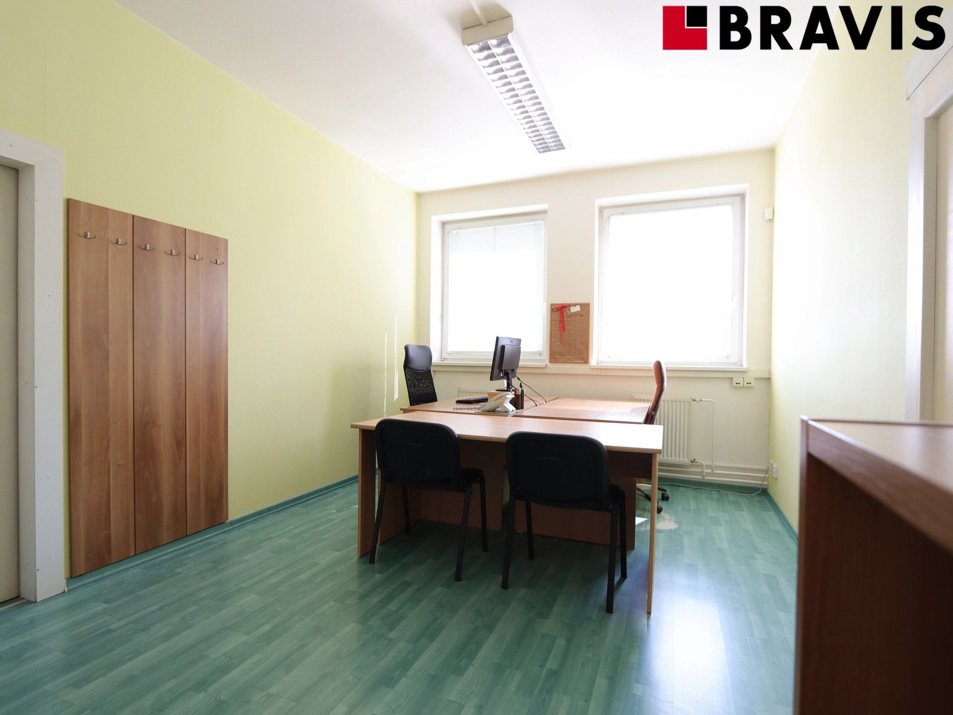 Pronájem kancelář - Brno, 61 m²