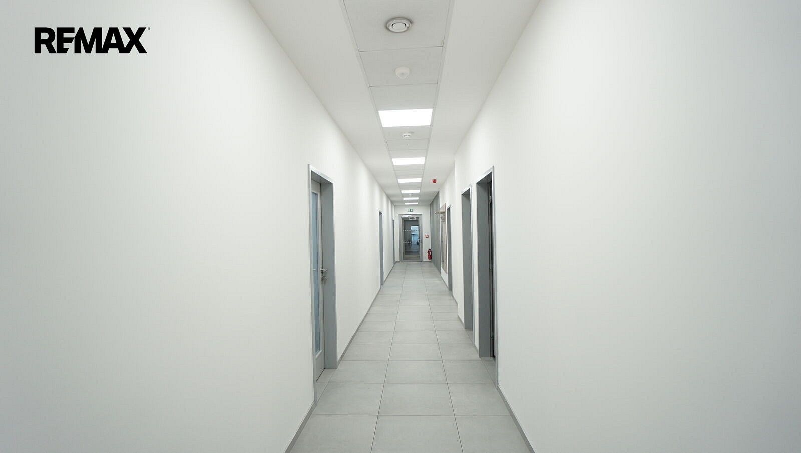 Kancelář · 200 m² · Praha - Vysočany, okres Praha 9, Hlavní město Praha - 3