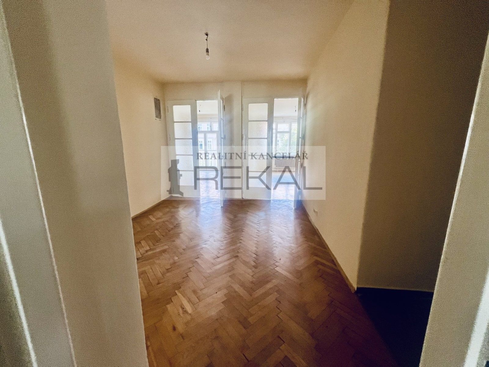 2+1, Londýnská, Praha, 90 m²