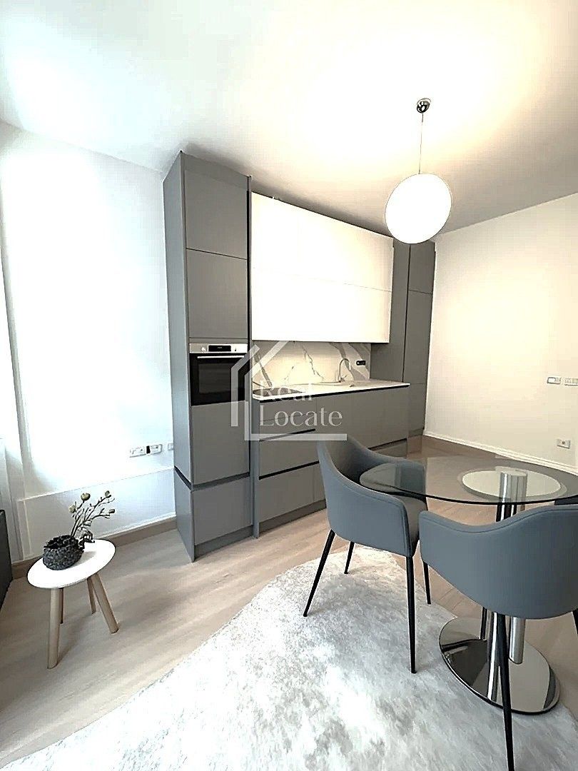 Pronájem byt 3+kk - Třebízského, Praha, 98 m²