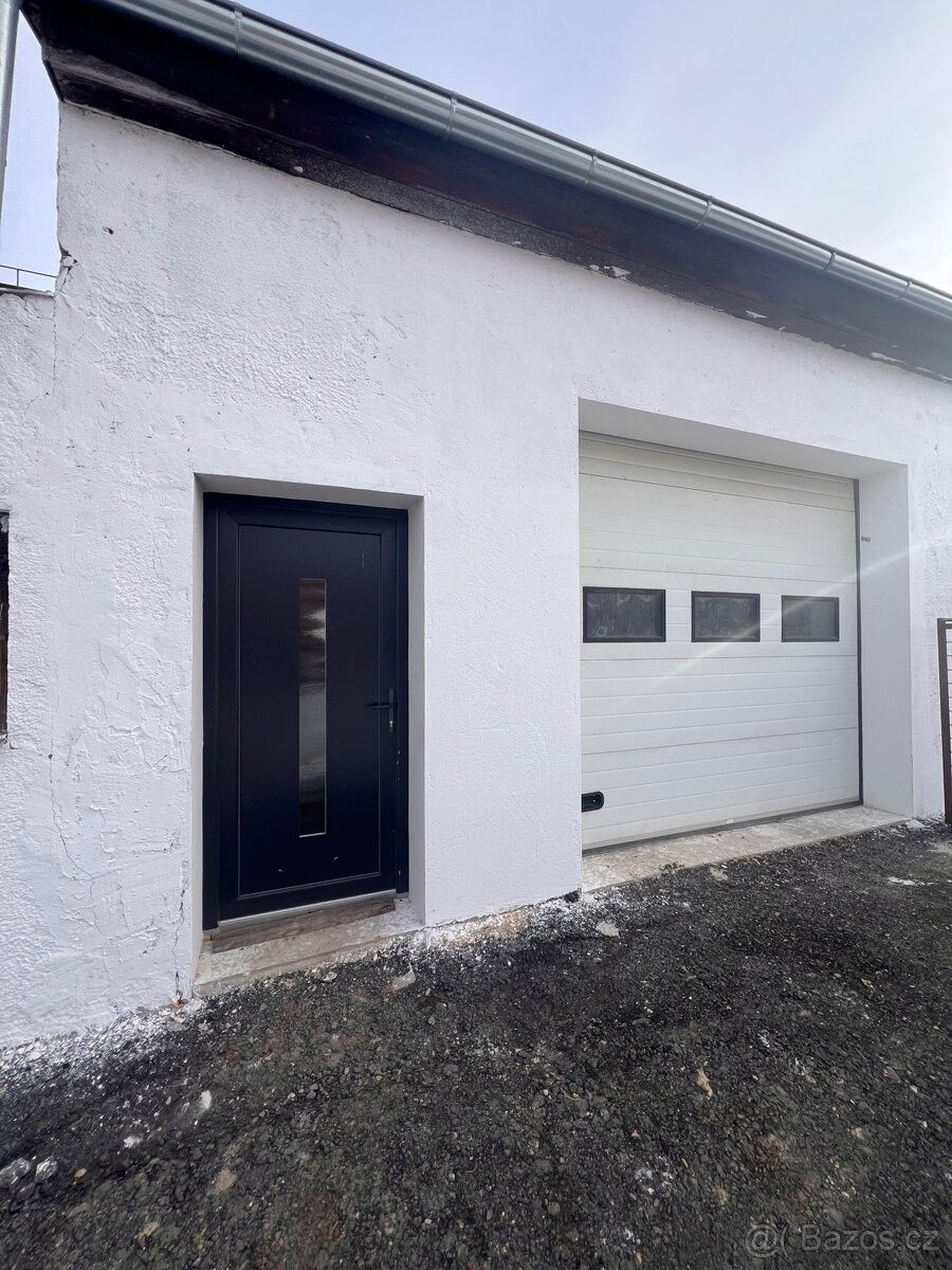 Sklady, Sedlec-Prčice, 257 91