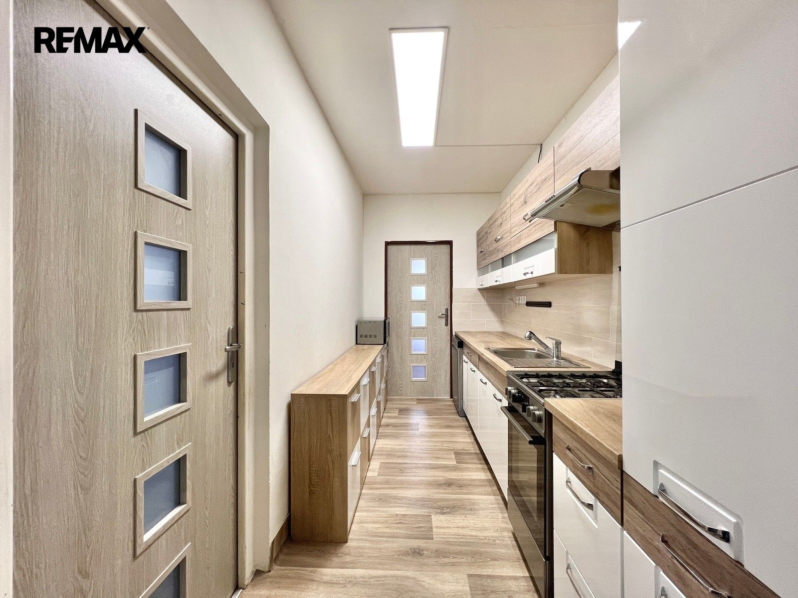 3+1, Pod Břízami 5234, Chomutov, 60 m²