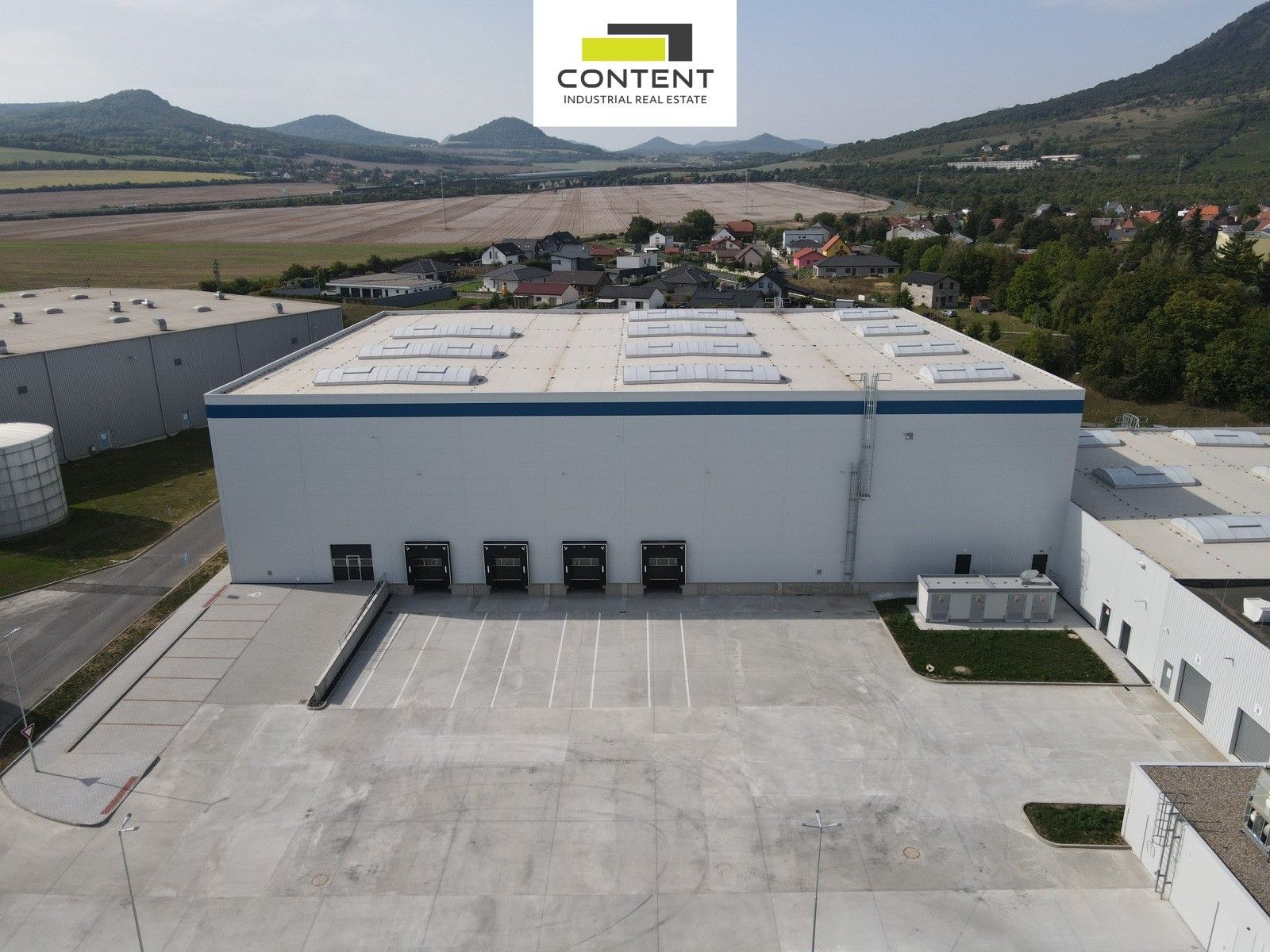 Sklady, Průmyslová, Lovosice, 3 539 m² - 2
