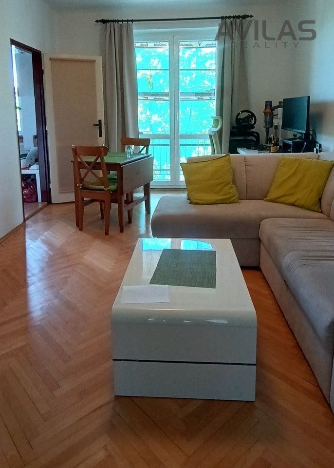 Pronájem byt 2+1 - Jabloňová, Praha, 43 m²