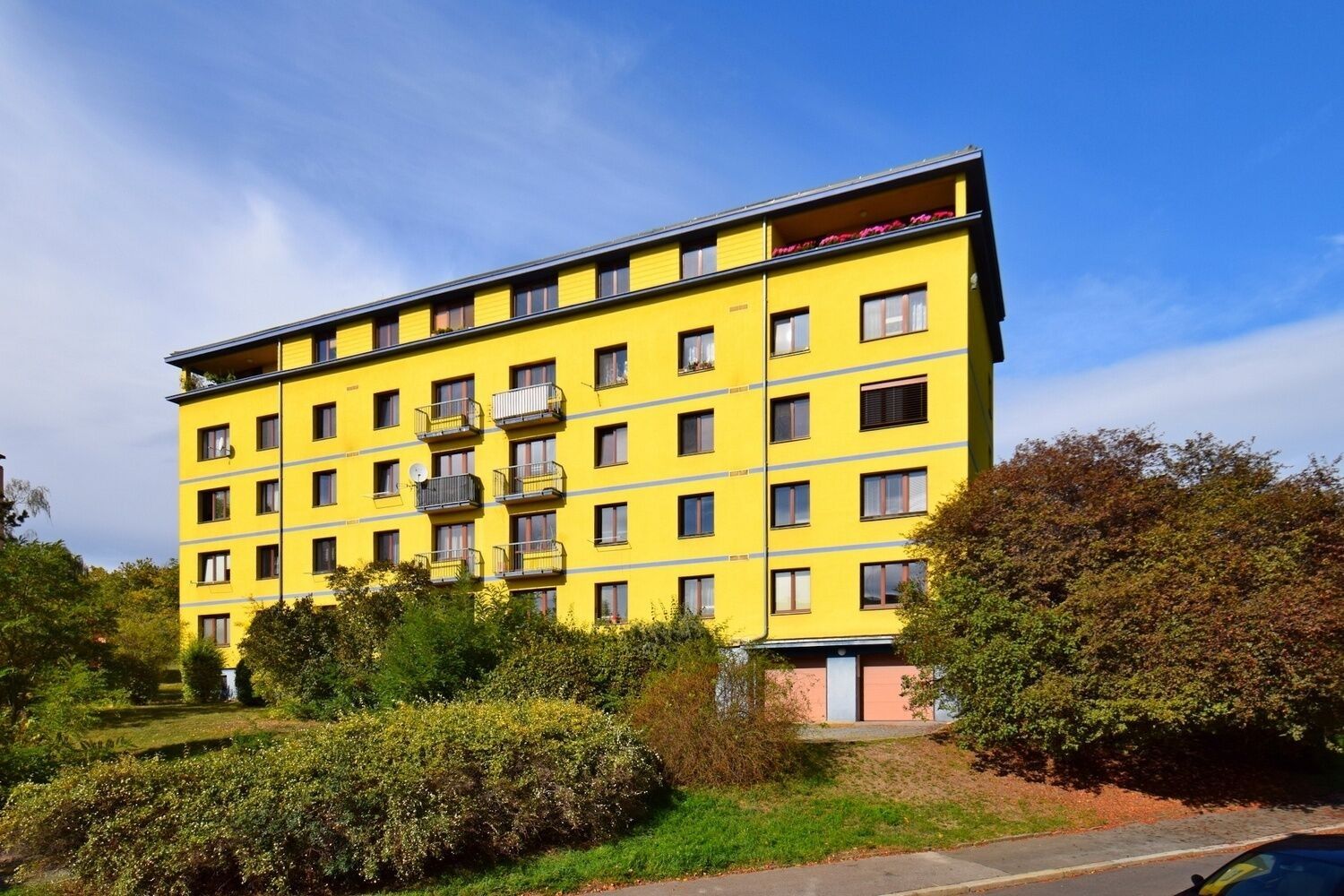 2+kk, Na Balkáně, Praha, 52 m² - 1