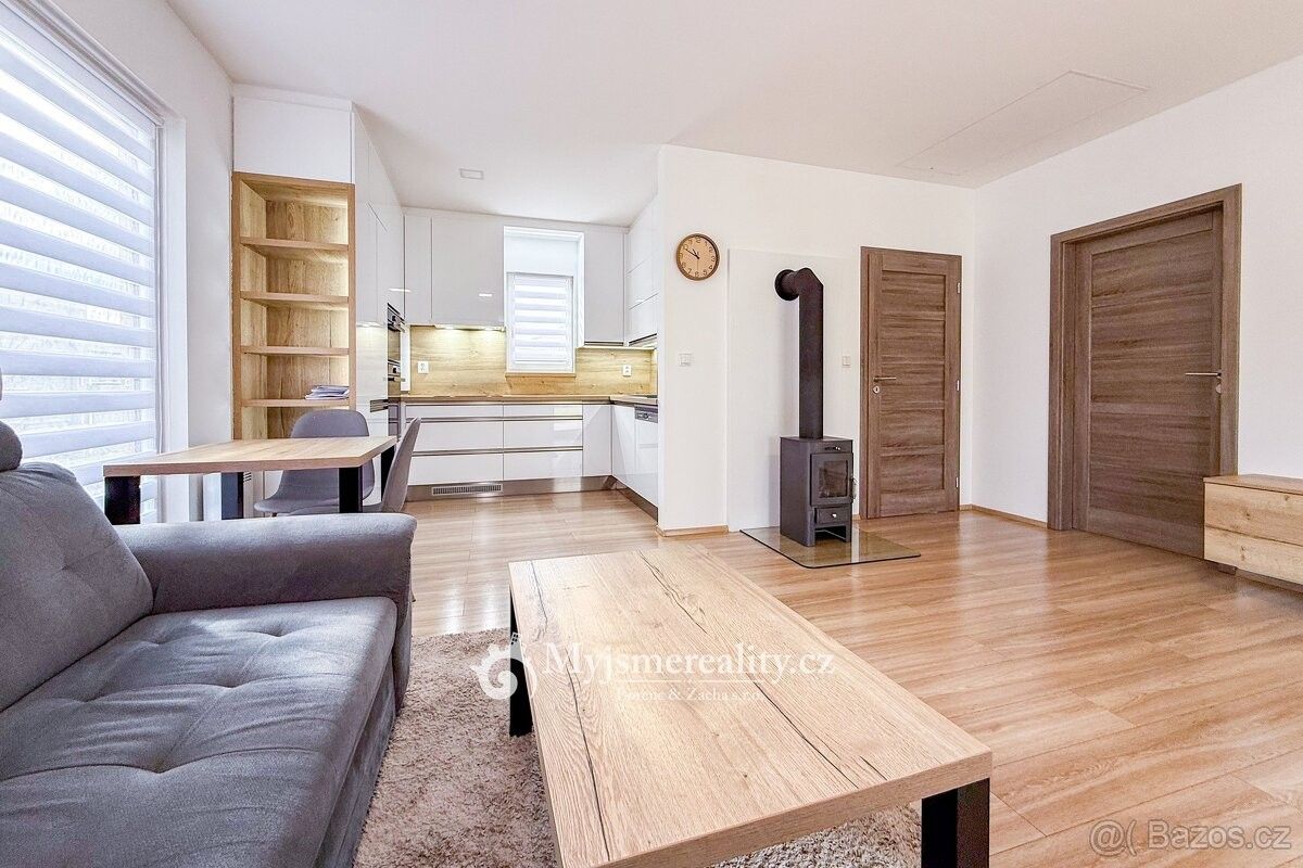 Prodej rodinný dům - Jaroslavice, 671 28