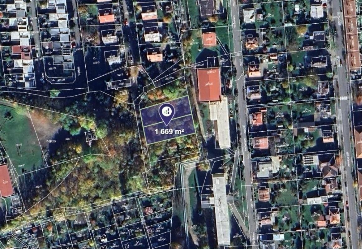 Zahrada, 1 669 m²