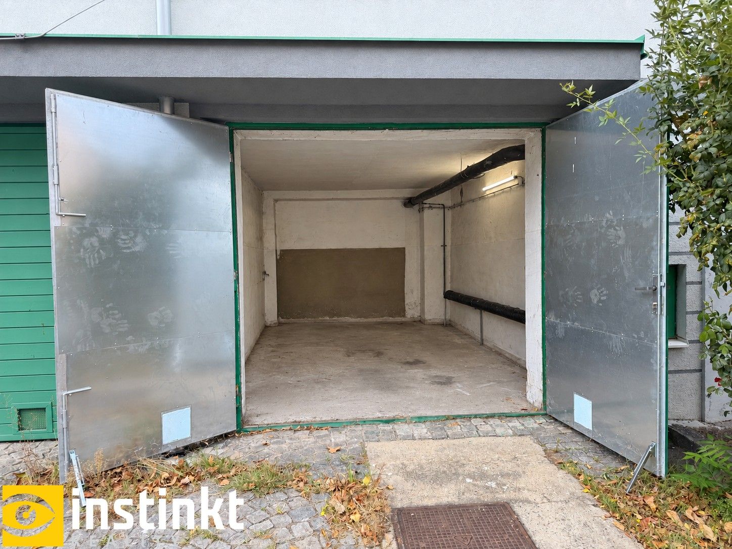 Garáže, Na vrcholu, Praha Žižkov, 19 m² - 1