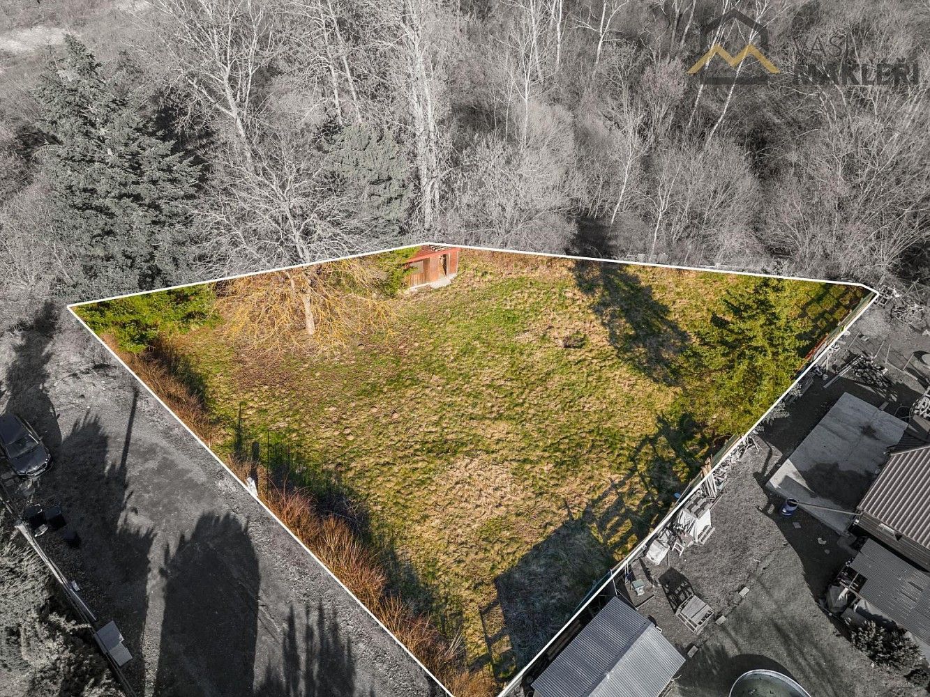 Pozemek pro bydlení, 946 m²
