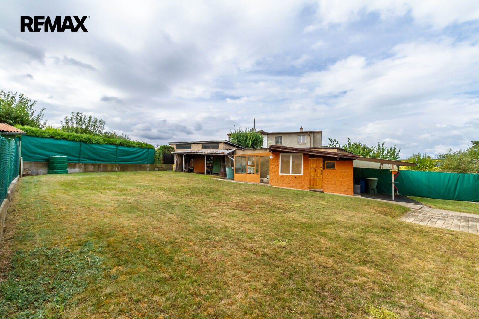 Pozemek pro bydlení · 749 m² · K Lahovičkám 1791, Praha Modřany - 3
