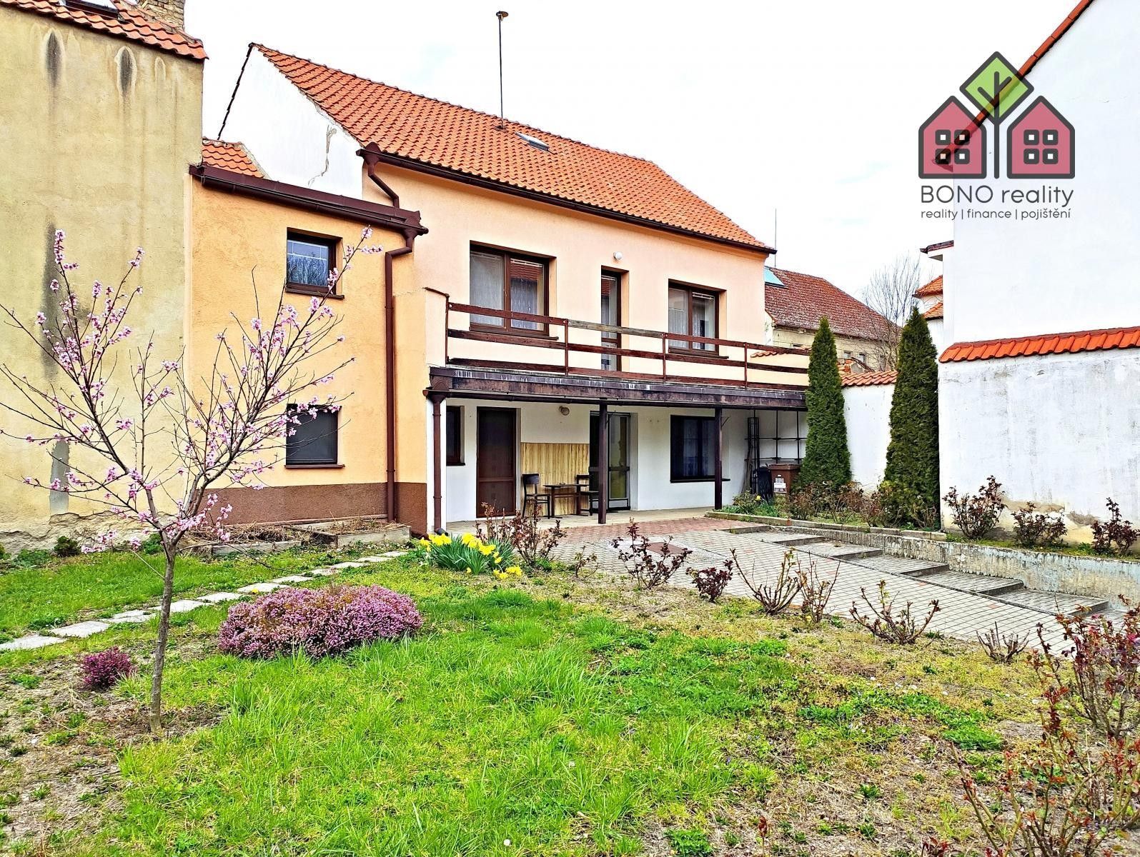 Prodej rodinný dům - Vrchlického, Libochovice, 244 m²