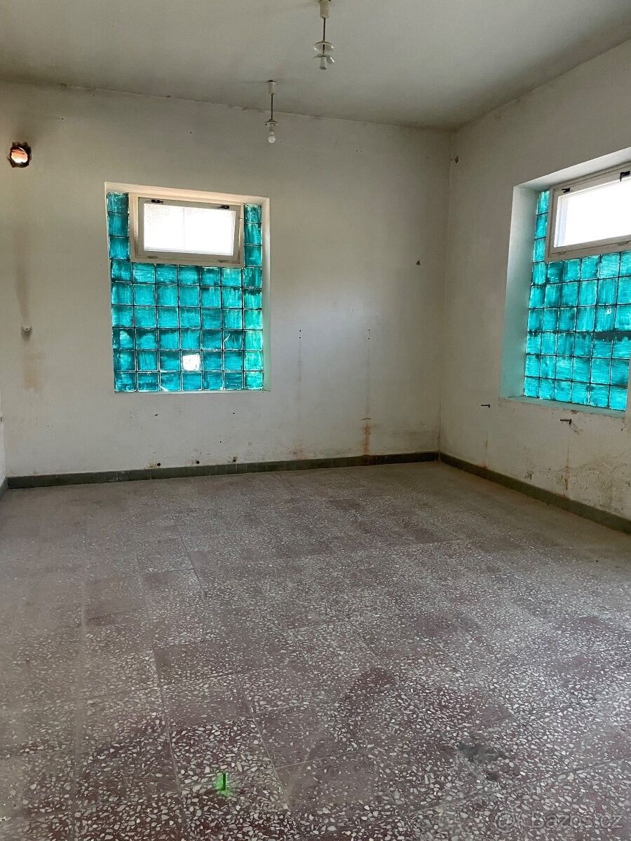 Obchodní prostory · Mikulovice u Jeseníku, 790 84 - 4
