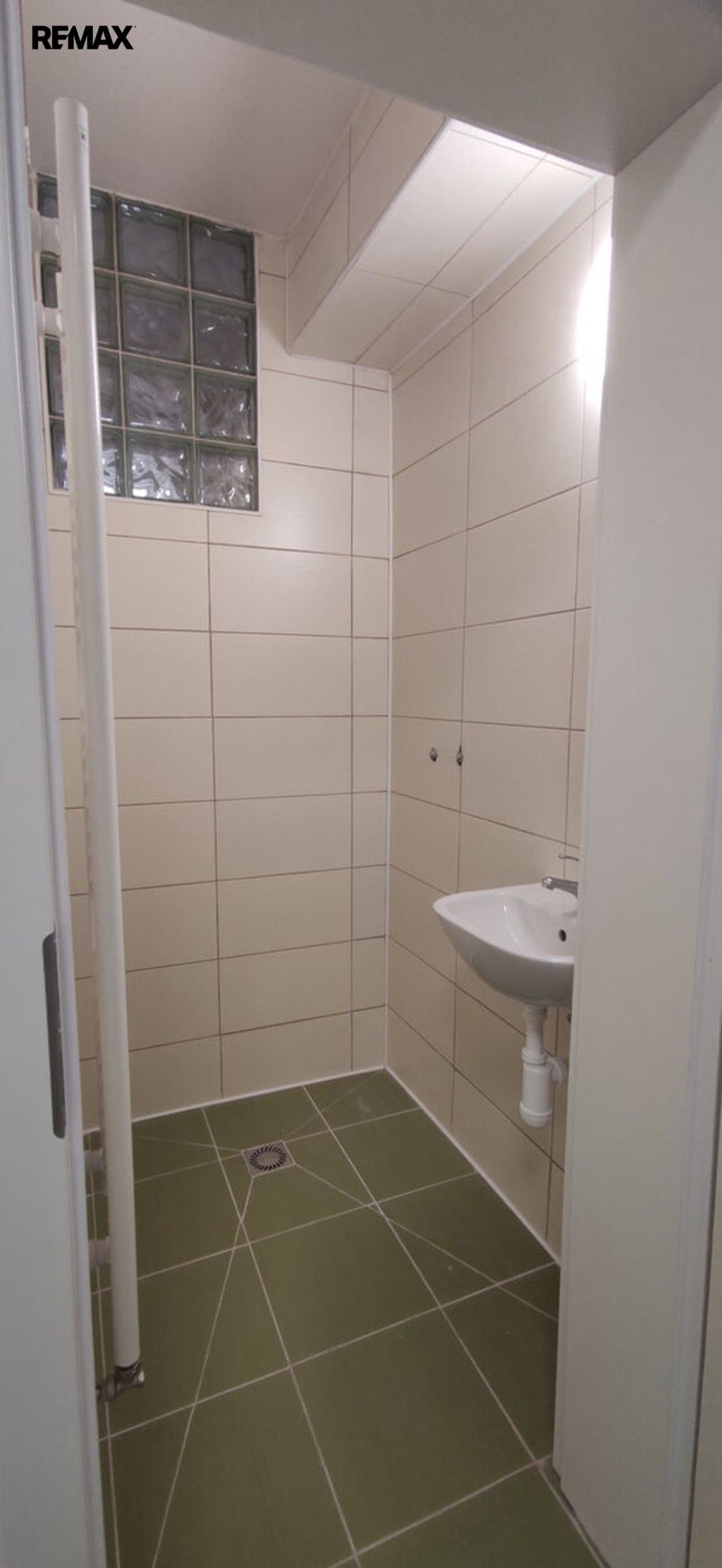 Pronájem kancelář - Partyzánská 295, Bruntál, 29 m² - 5