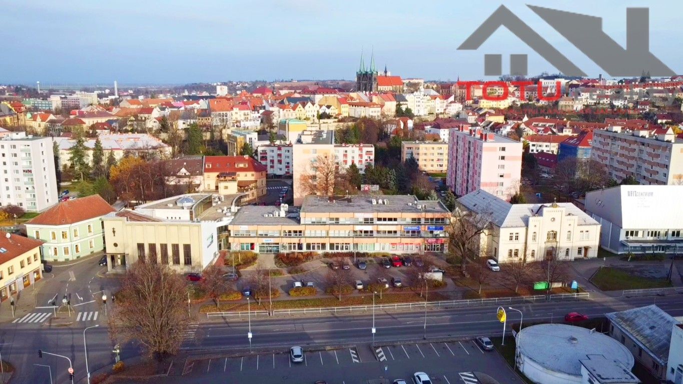 Obchodní prostory, Palackého třída, Chrudim III, 155 m²