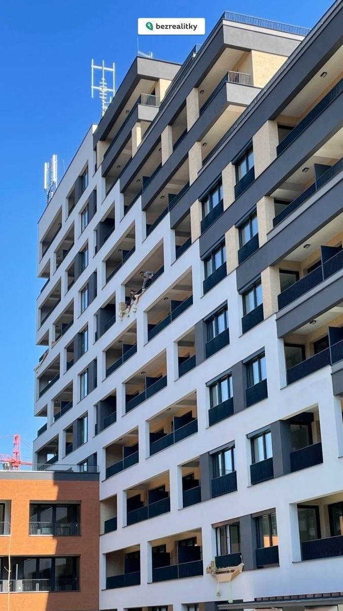 1+kk, Poděbradská, Praha, 33 m²