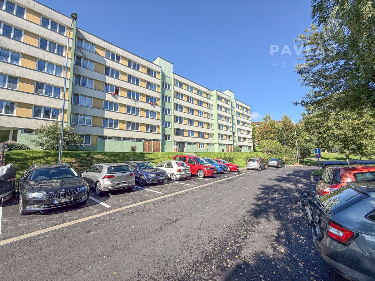 3+1, Sídliště Plešivec 379, Český Krumlov, 74 m²