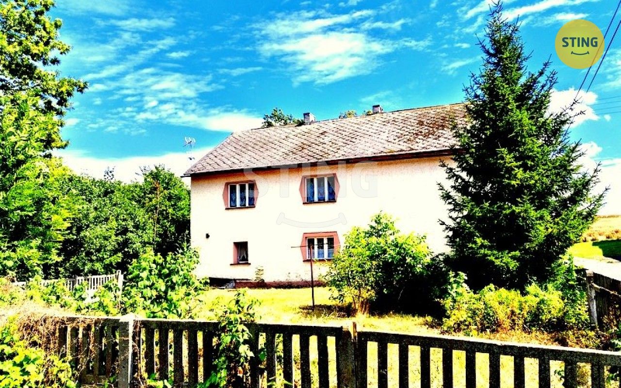 Prodej rodinný dům - Holasovice, 230 m²