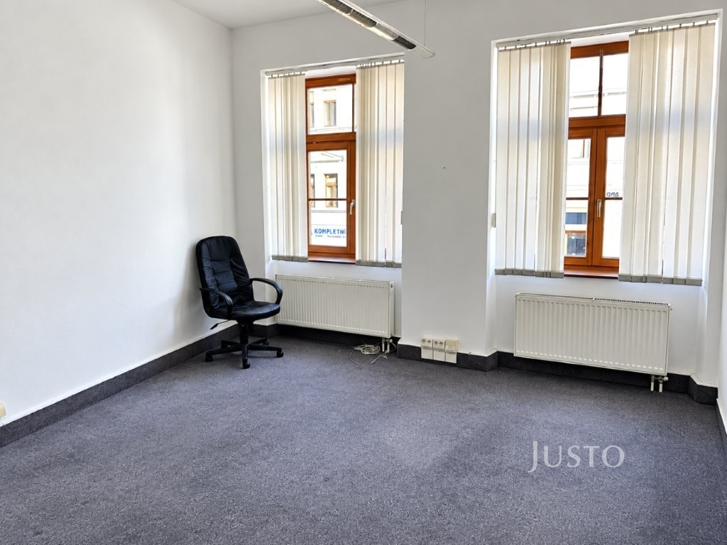 Pronájem kancelář - Chelčického 52, Písek Vnitřní Město, 23 m² - 5