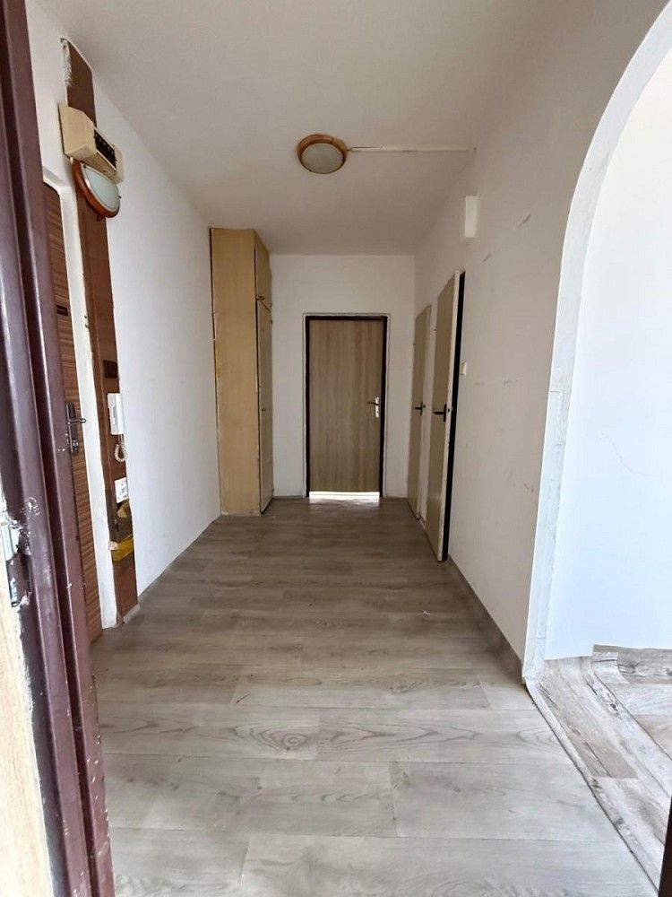 Byt 2+1 · 62 m² · Holešická, Chomutov - 4