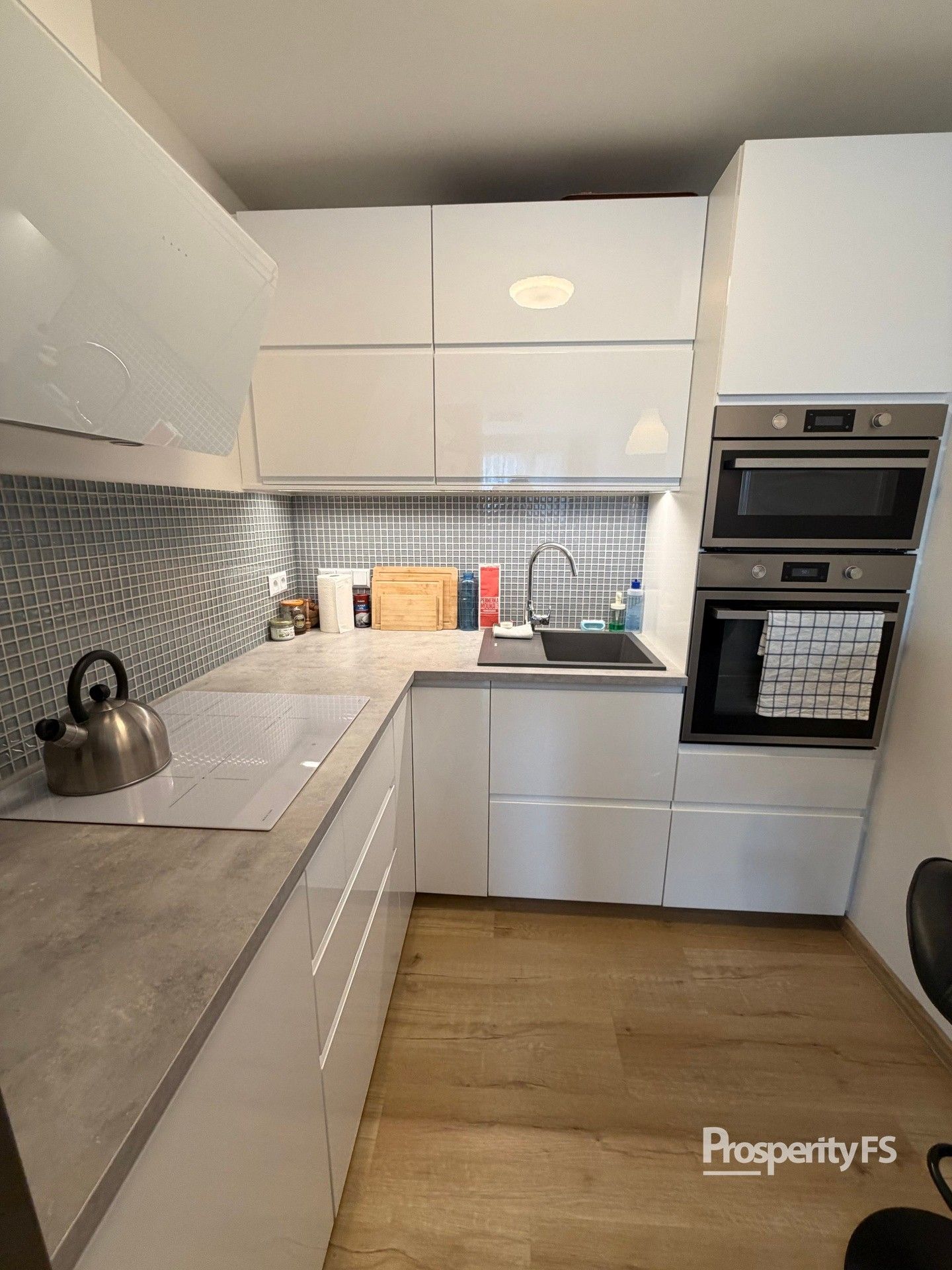 Byt 2+kk · 42 m² · Švýcarská, Kladno Kročehlavy - 3