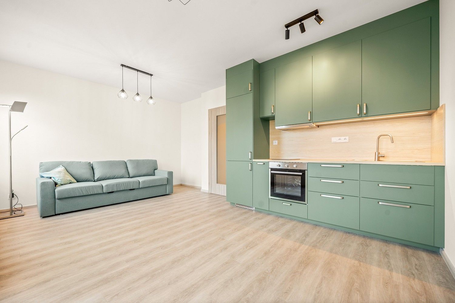 Prodej byt 1+kk - Praha - Chodov, okres Praha 11, Hlavní město Praha, 33 m² - 1
