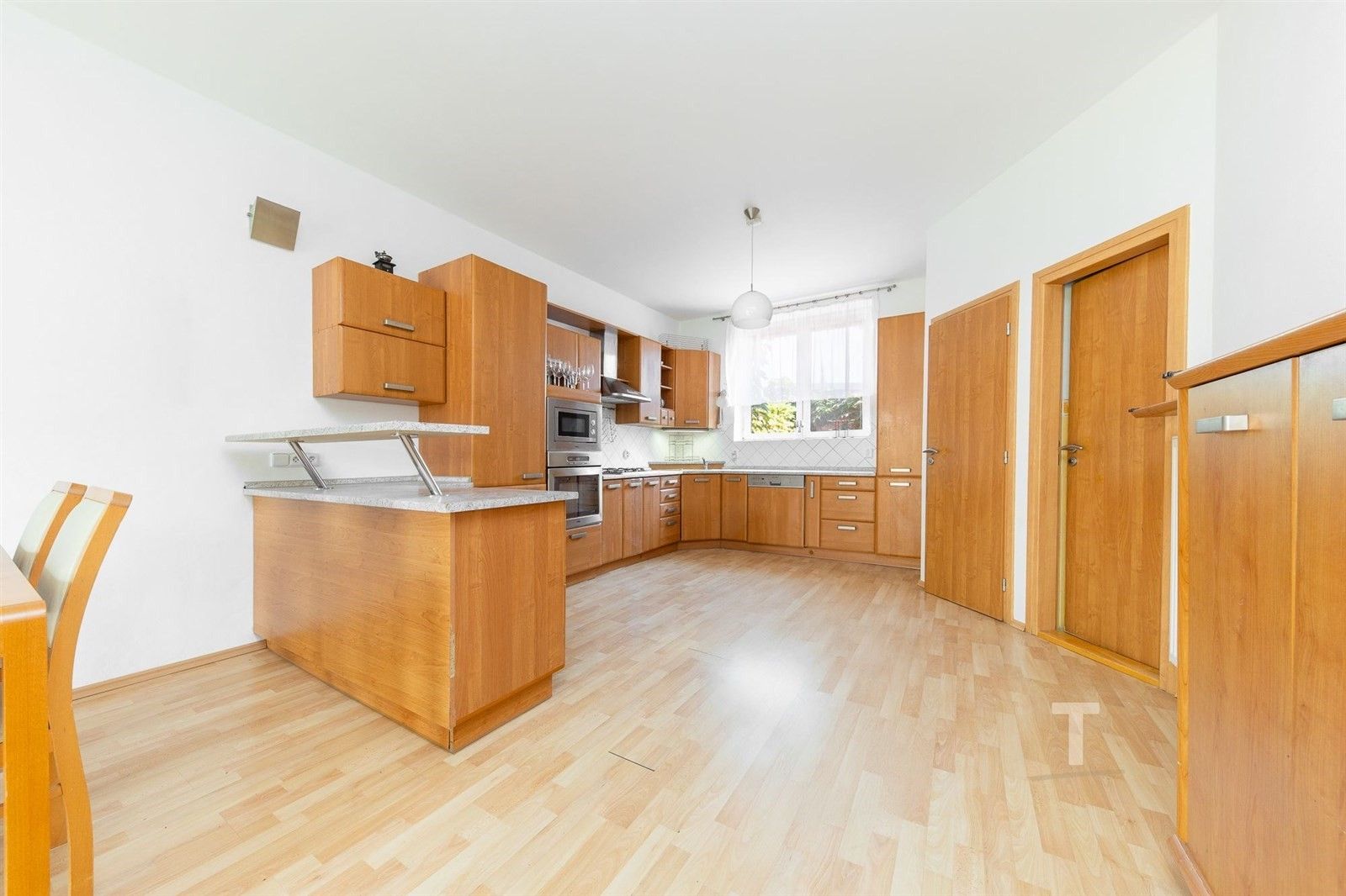 4+kk, Horní náměstí, Lysice, 179 m²