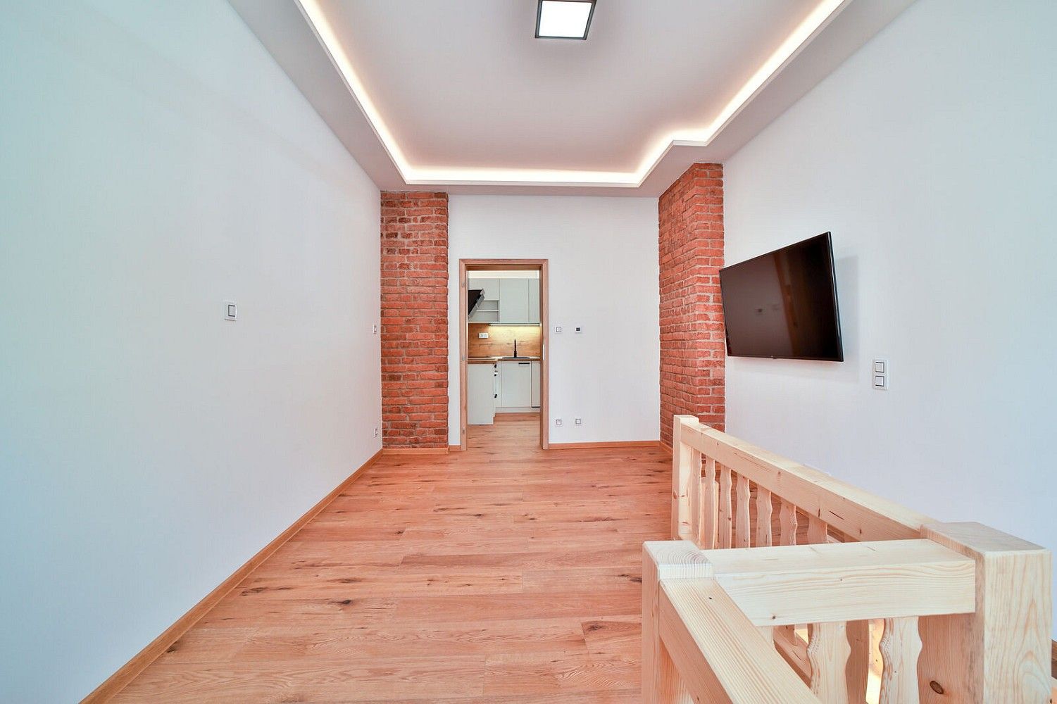 2+kk, Karlovy Vary - Dvory, Karlovarský kraj, 45 m² - 1