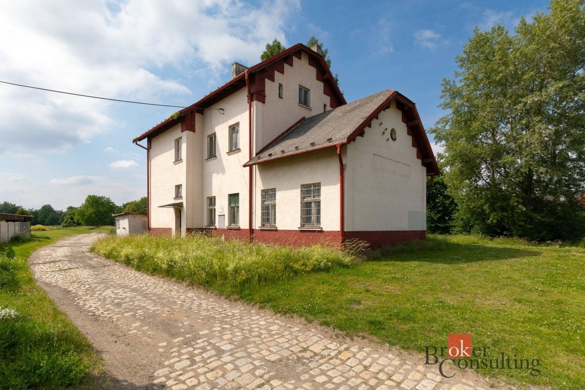 Ubytovací zařízení, Nádražní, Velké Hoštice, 258 m² - 1