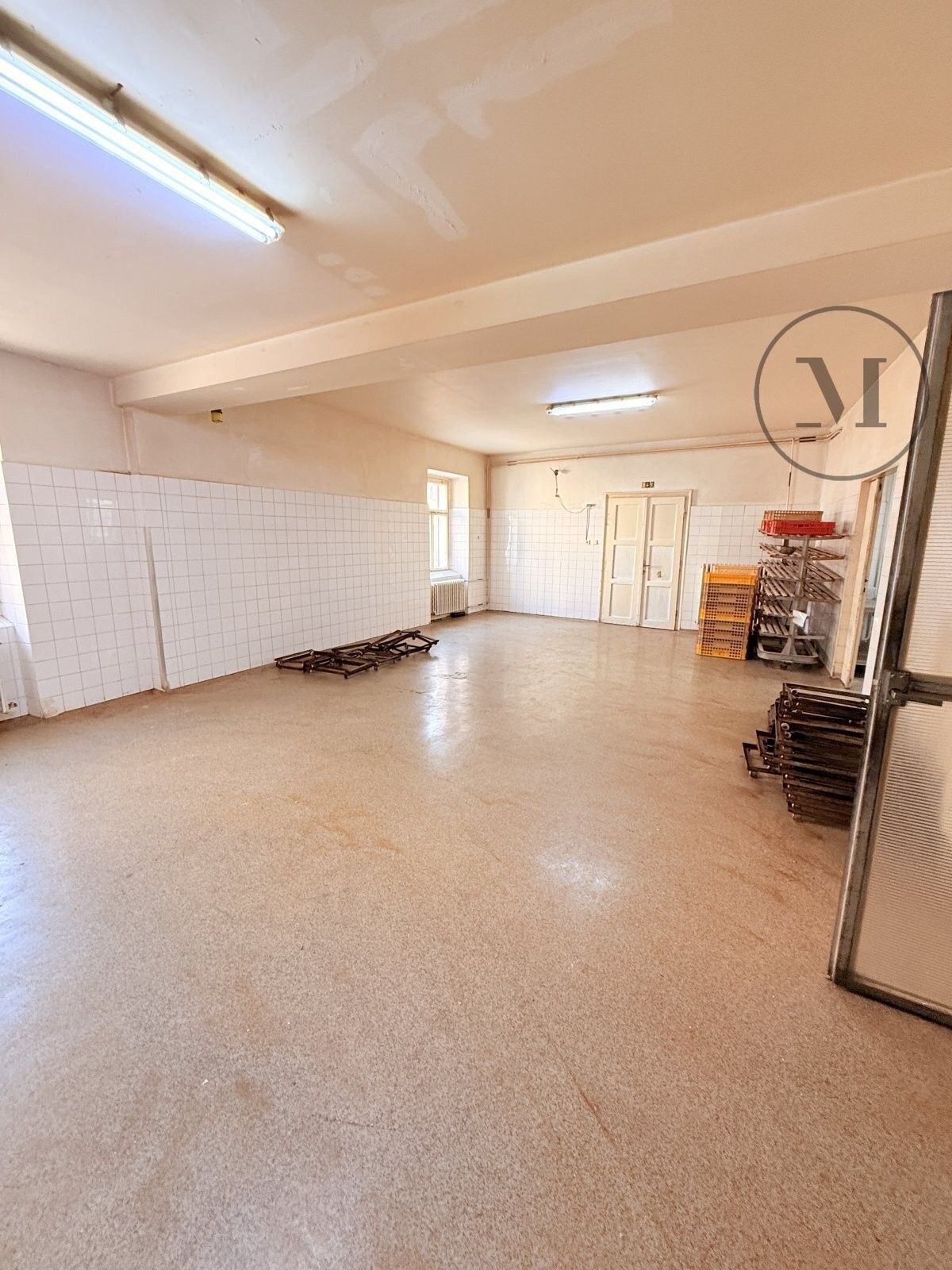 Výrobní prostory · 500 m² · Mírové Náměstí 1, Netolice - 3