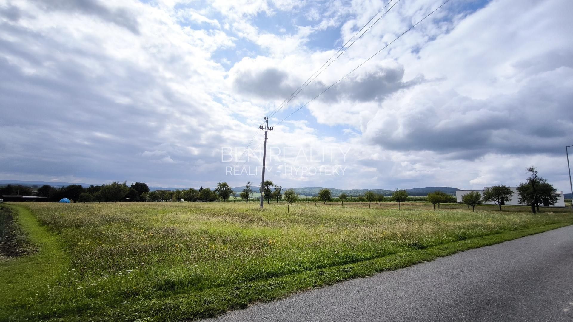 Pozemky pro bydlení, náměstí Míru, Fryšták