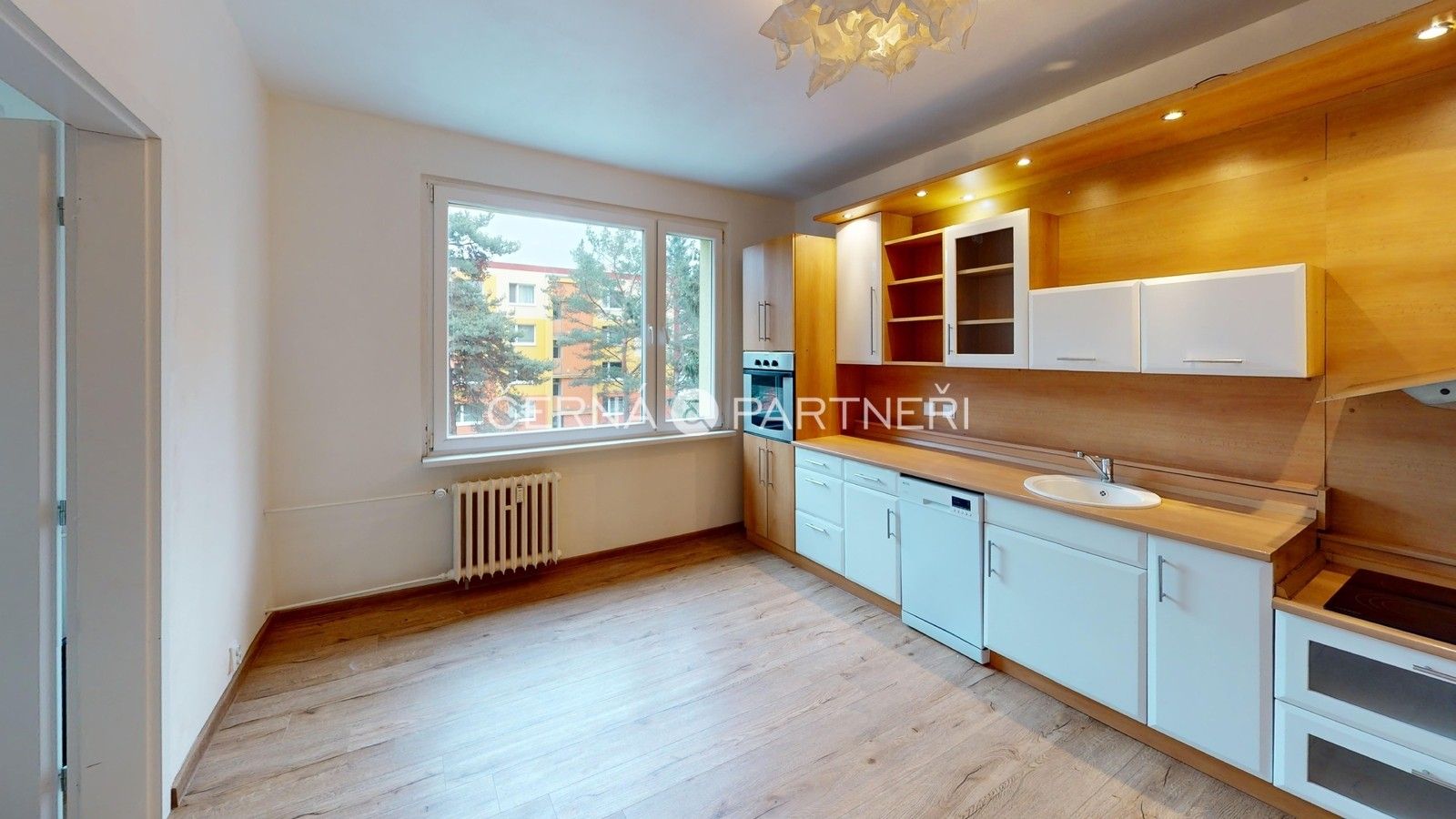 1+1, Sídliště Za Chlumem, Bílina, 35 m²