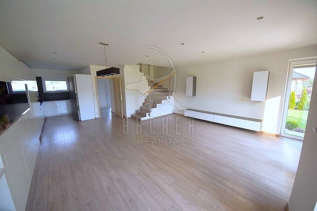 Rodinné domy, V Podskalí, Přezletice, okres Praha-východ, 135 m² - 2