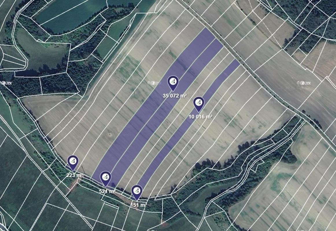 Prodej zemědělský pozemek - Střemošice, 76 144 m²