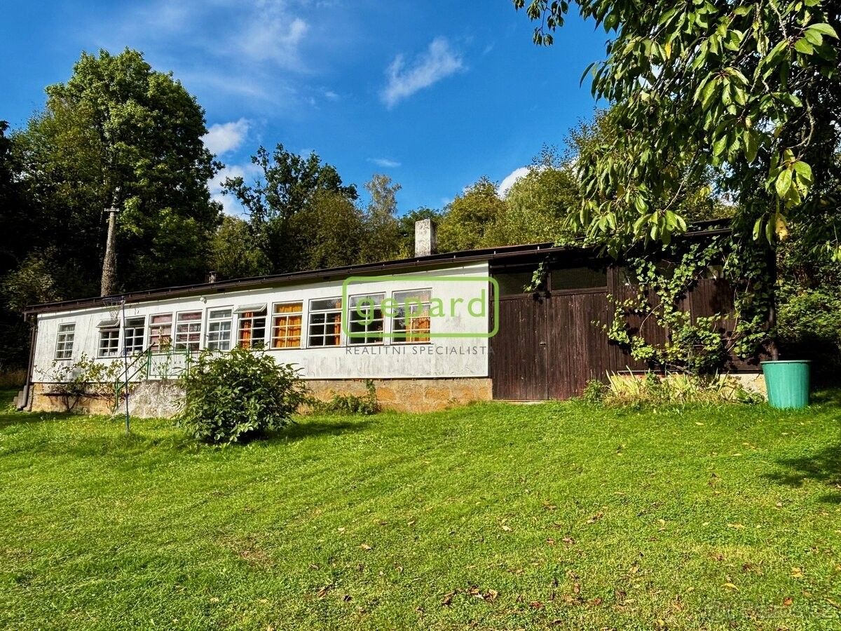 Chaty, Katusice, 294 25, 117 m²