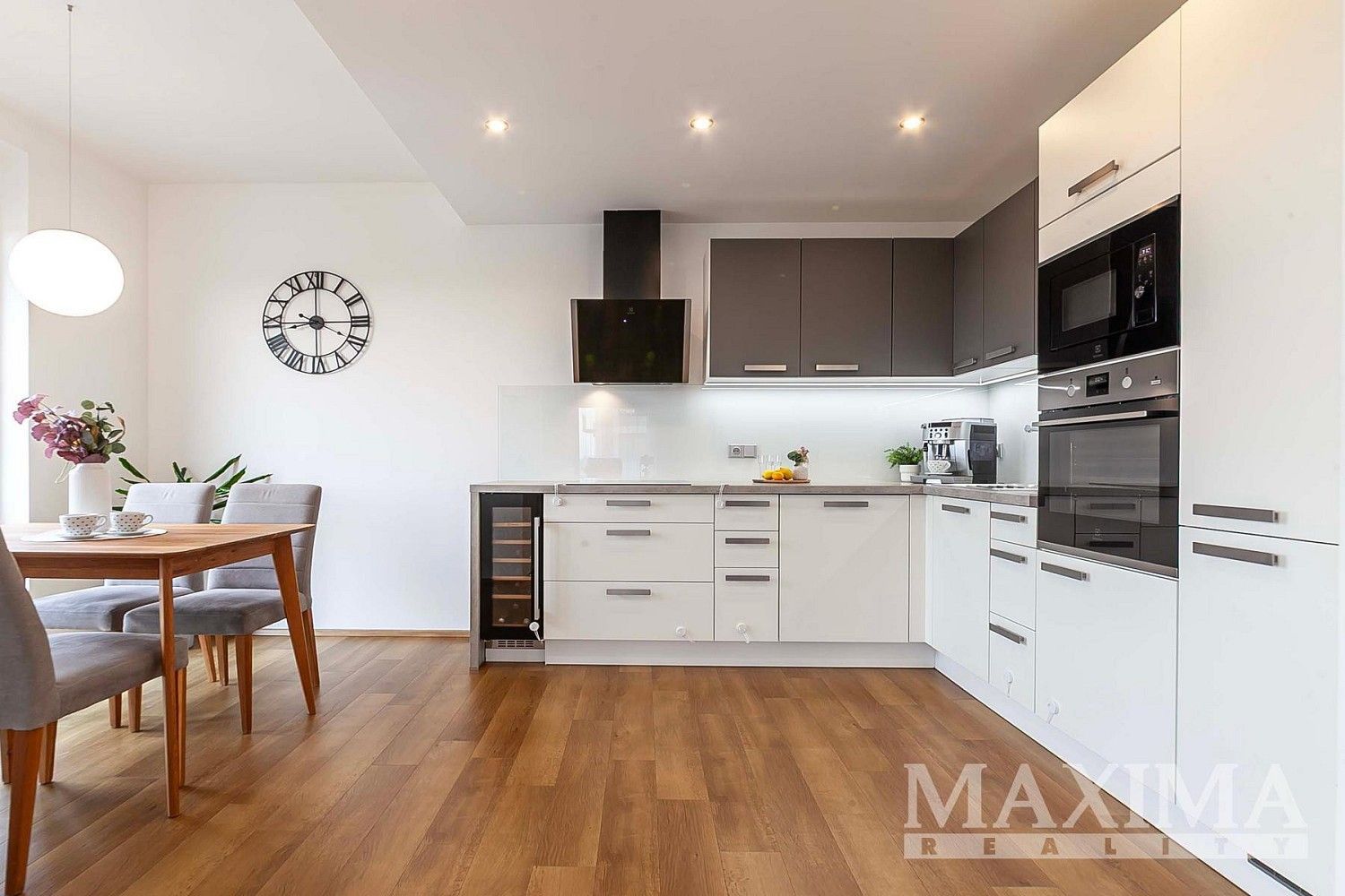 Byt 3+kk · 95 m² · Honzíkova, Praha 10 - Dolní Měcholupy - 3