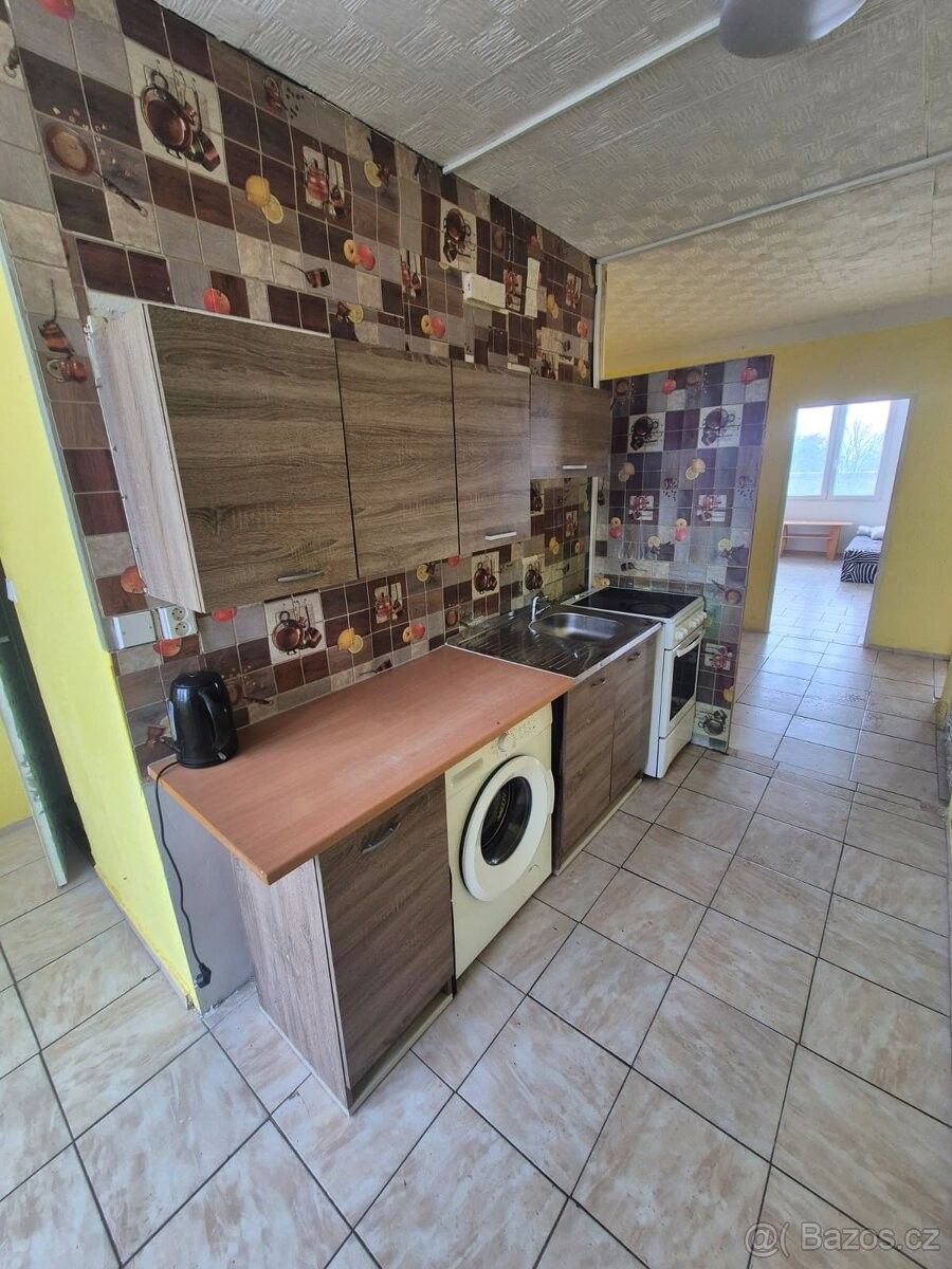 Pronájem byt - Kadaň, 432 01