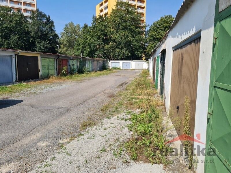 Prodej garáž - Opava, 746 01