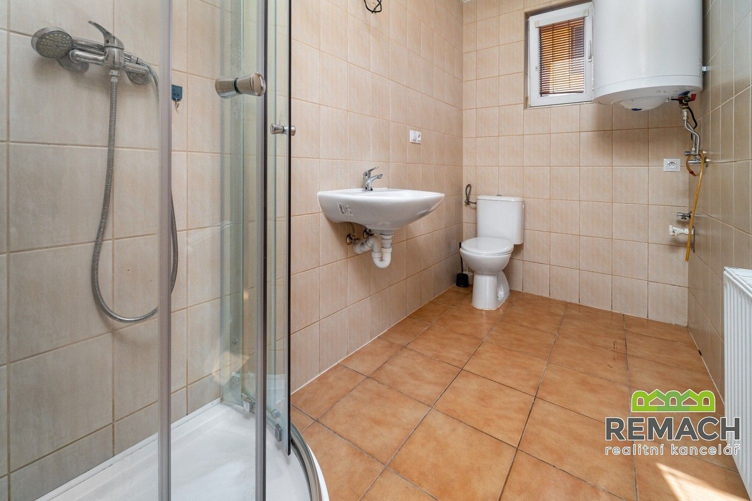 Rodinné domy, Nádražní, Bojkovice, okres Uherské Hradiště, 275 m² - 1