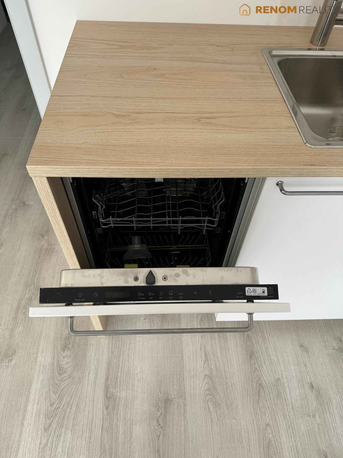 Pronájem byt 1+kk - Wolkerova 1231, Olomouc, 42 m² - 5